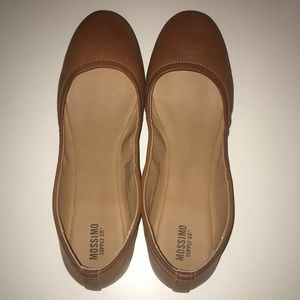 Cognac ballet flats